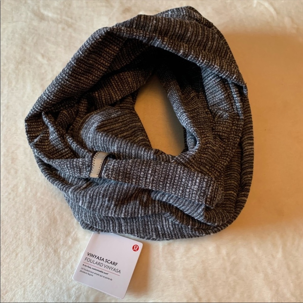 Lululemon scarf